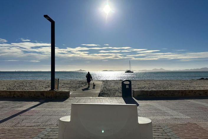 Image No.25-3 Bed Apartment for sale