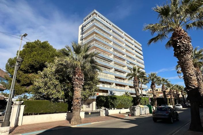 Image No.26-3 Bed Apartment for sale