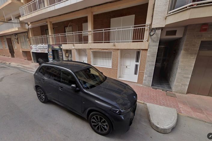 Image No.2-3 Bed Apartment for sale