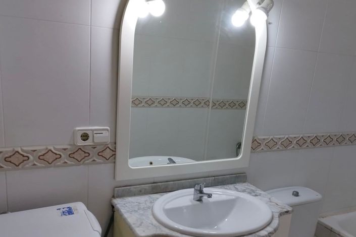 Image No.9-3 Bed Apartment for sale