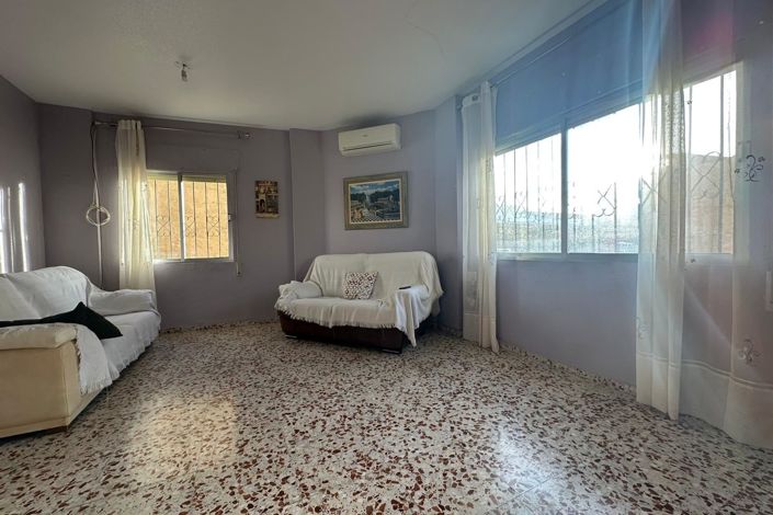 Image No.14-3 Bed Apartment for sale