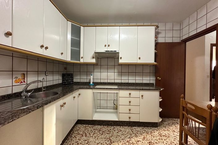 Image No.19-3 Bed Apartment for sale