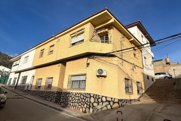 Image No.2-3 Bed Apartment for sale