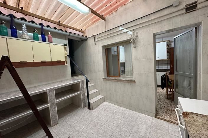 Image No.24-3 Bed Apartment for sale