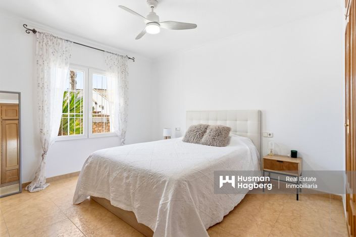 Image No.13-4 Bed Villa for sale