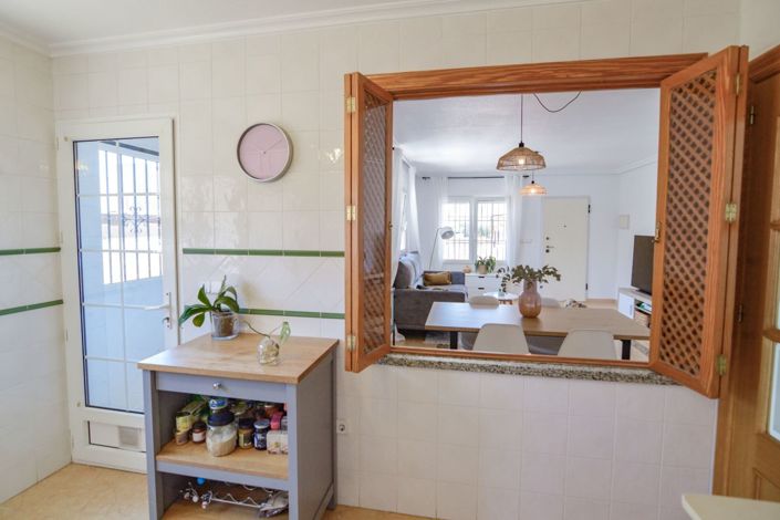 Image No.17-4 Bed Villa for sale