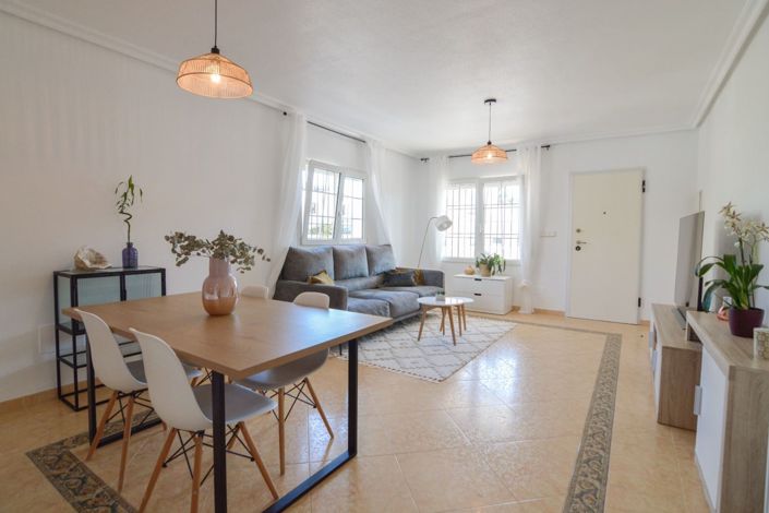 Image No.20-4 Bed Villa for sale