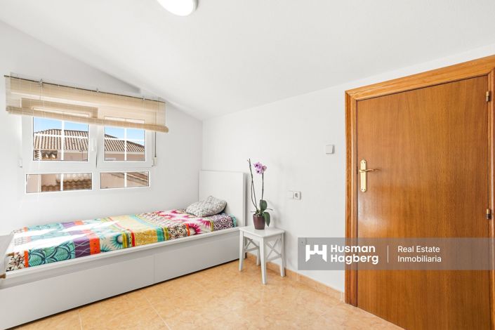 Image No.26-4 Bed Villa for sale