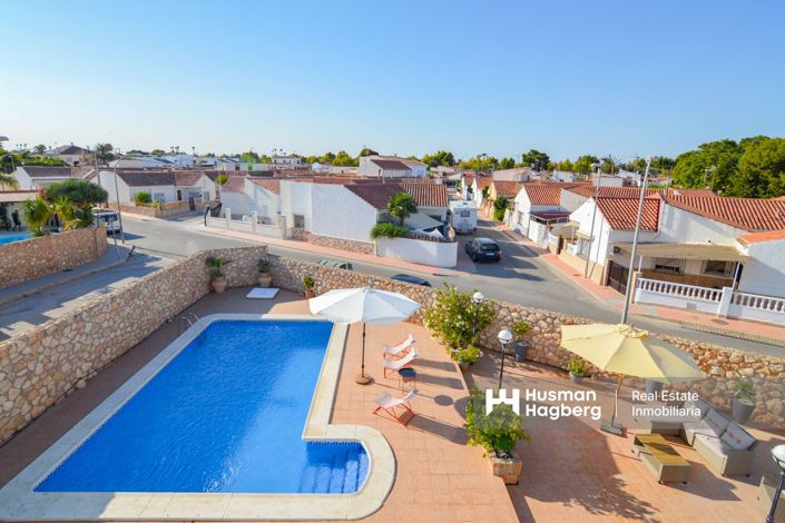 Image No.30-4 Bed Villa for sale