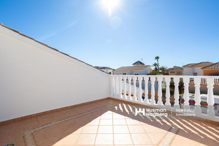 Image No.36-4 Bed Villa for sale