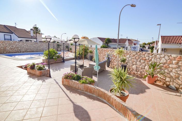 Image No.41-4 Bed Villa for sale