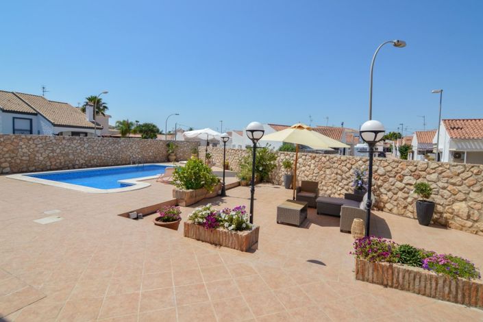 Image No.47-4 Bed Villa for sale