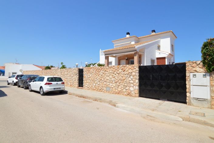 Image No.50-4 Bed Villa for sale