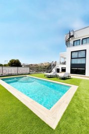 med5nv423j358cl2bkj7y-1880x2820