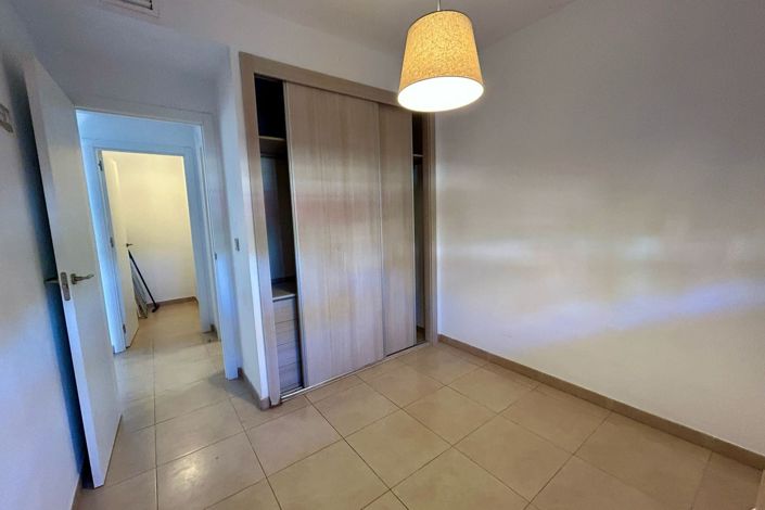 Image No.28-2 Bed Apartment for sale