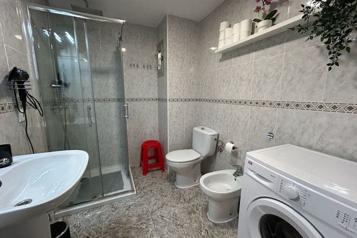 Image No.23-2 Bed Apartment for sale