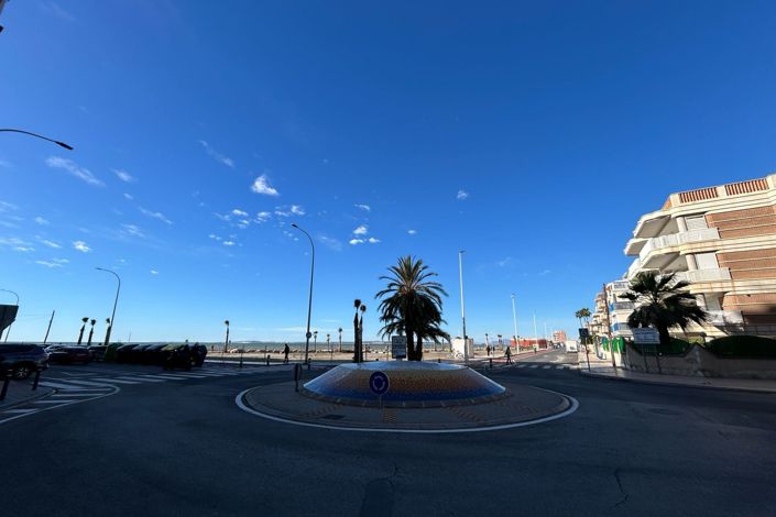 Image No.27-2 Bed Apartment for sale