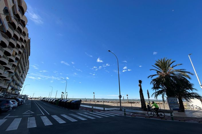 Image No.29-2 Bed Apartment for sale