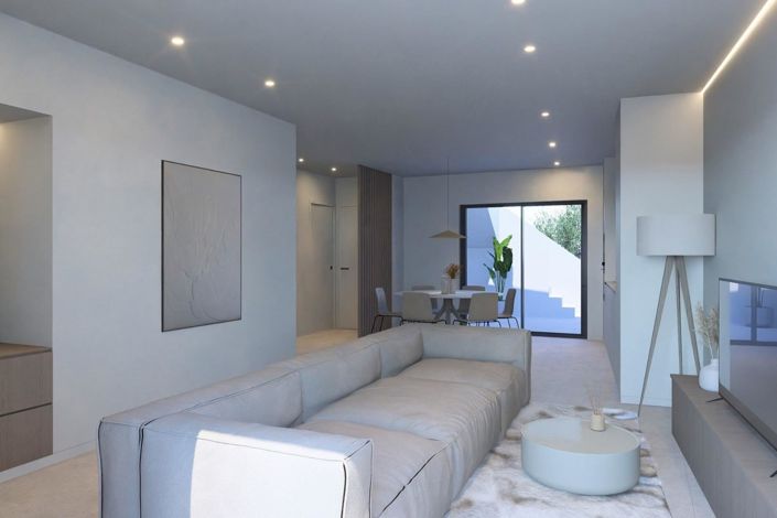 Image No.6-2 Bed Townhouse for sale