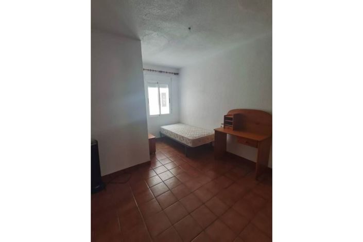 Image No.10-3 Bed Apartment for sale