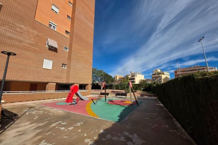 Image No.16-3 Bed Apartment for sale