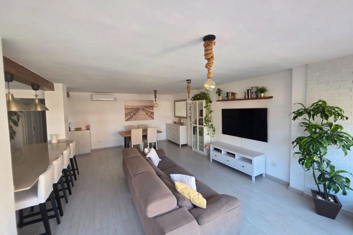 Image No.20-3 Bed Apartment for sale