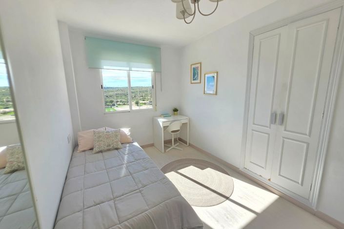 Image No.6-3 Bed Apartment for sale