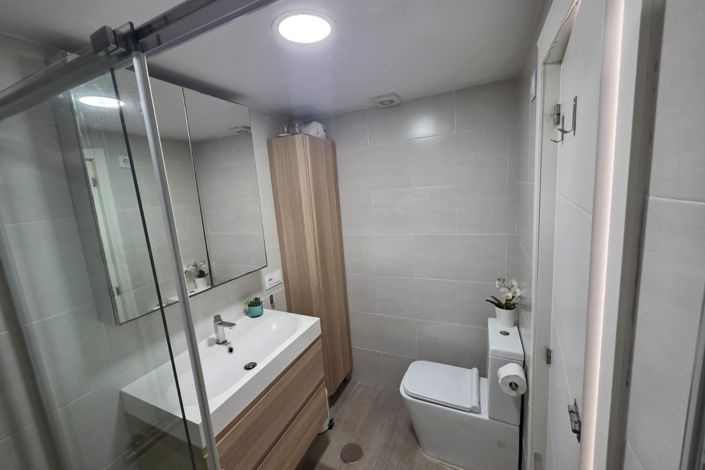 Image No.8-3 Bed Apartment for sale