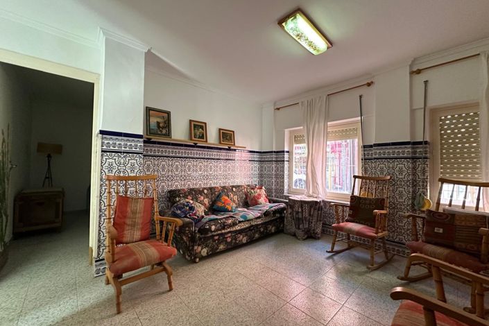 Image No.18-3 Bed Apartment for sale