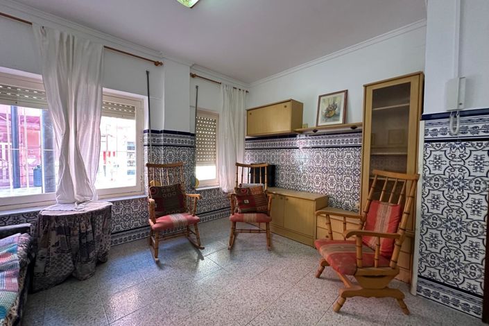 Image No.20-3 Bed Apartment for sale