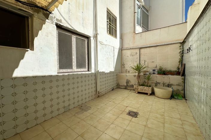 Image No.3-3 Bed Apartment for sale