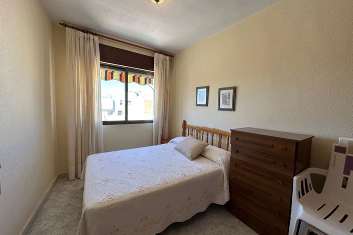 Image No.15-3 Bed Apartment for sale