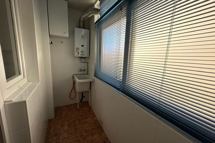 Image No.11-3 Bed Apartment for sale