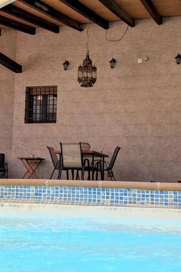 Image No.2-Villa de 4 chambres à vendre à Alicante City