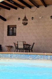 med5nwzb34358c7ggqs5c-1880x2820