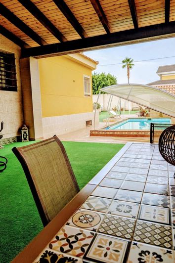 Image No.9-Villa de 4 chambres à vendre à Alicante City