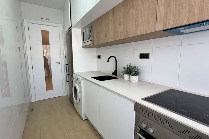 Image No.28-2 Bed Apartment for sale