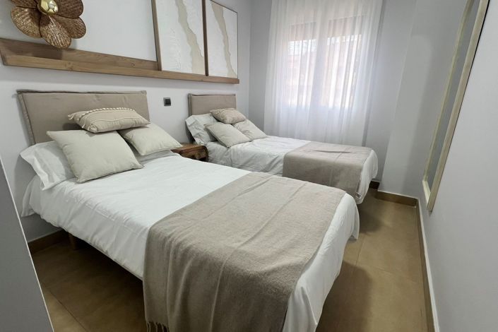 Image No.9-2 Bed Apartment for sale