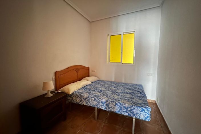 Image No.11-4 Bed Townhouse for sale