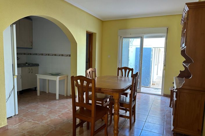 Image No.8-4 Bed Townhouse for sale