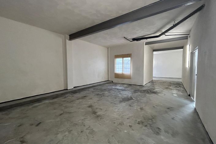 Image No.15-4 Bed Townhouse for sale