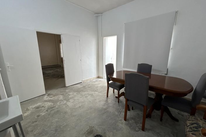 Image No.8-4 Bed Townhouse for sale