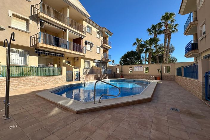 Image No.4-2 Bed Apartment for sale