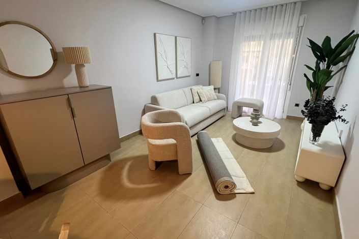 Image No.11-2 Bed Apartment for sale