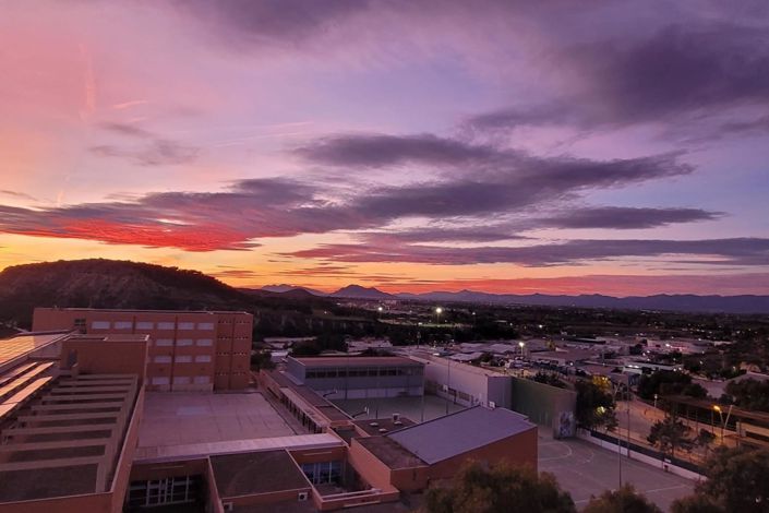 Image No.21-4 Bed Apartment for sale