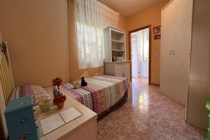 Image No.7-3 Bed Apartment for sale