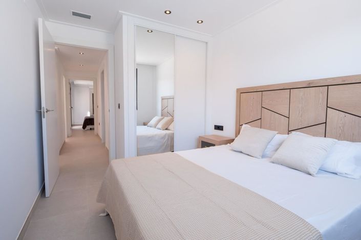 Image No.9-3 Bed Villa for sale