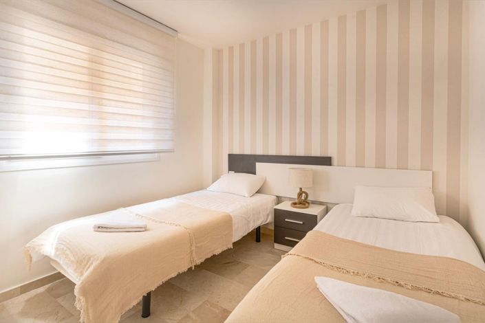 Image No.14-2 Bed Apartment for sale