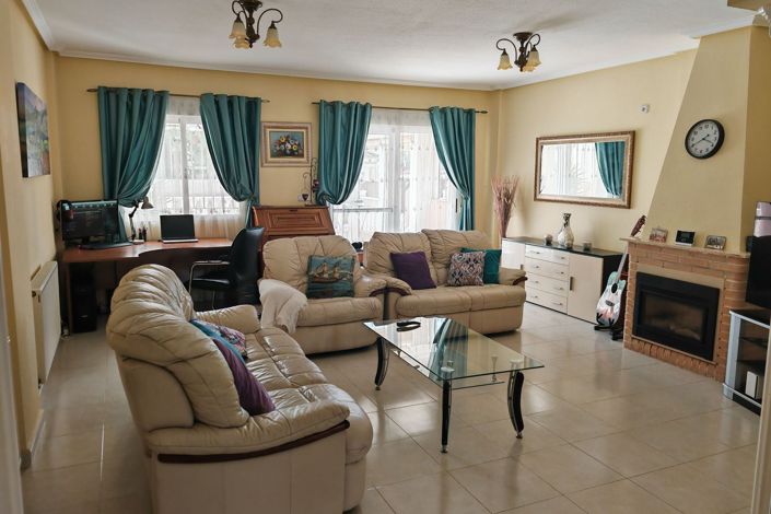 Image No.7-Villa de 3 chambres à vendre à Alicante