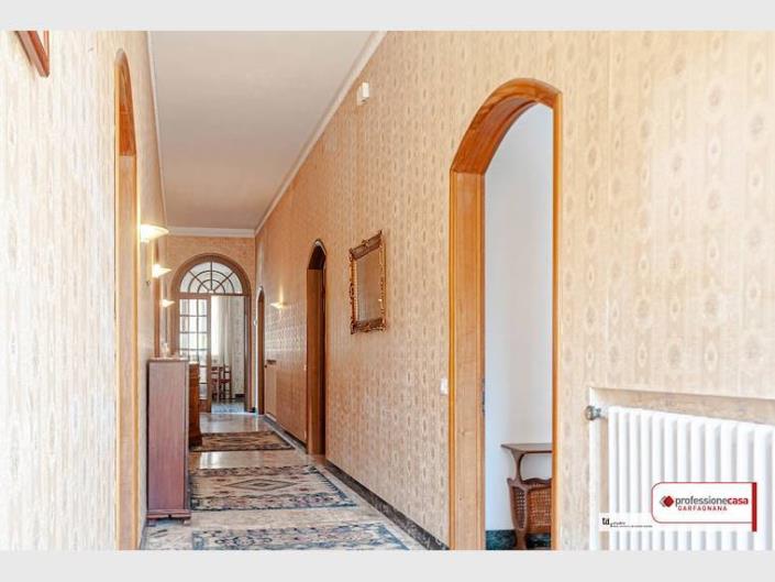 Image No.7-3 Bed Villa for sale